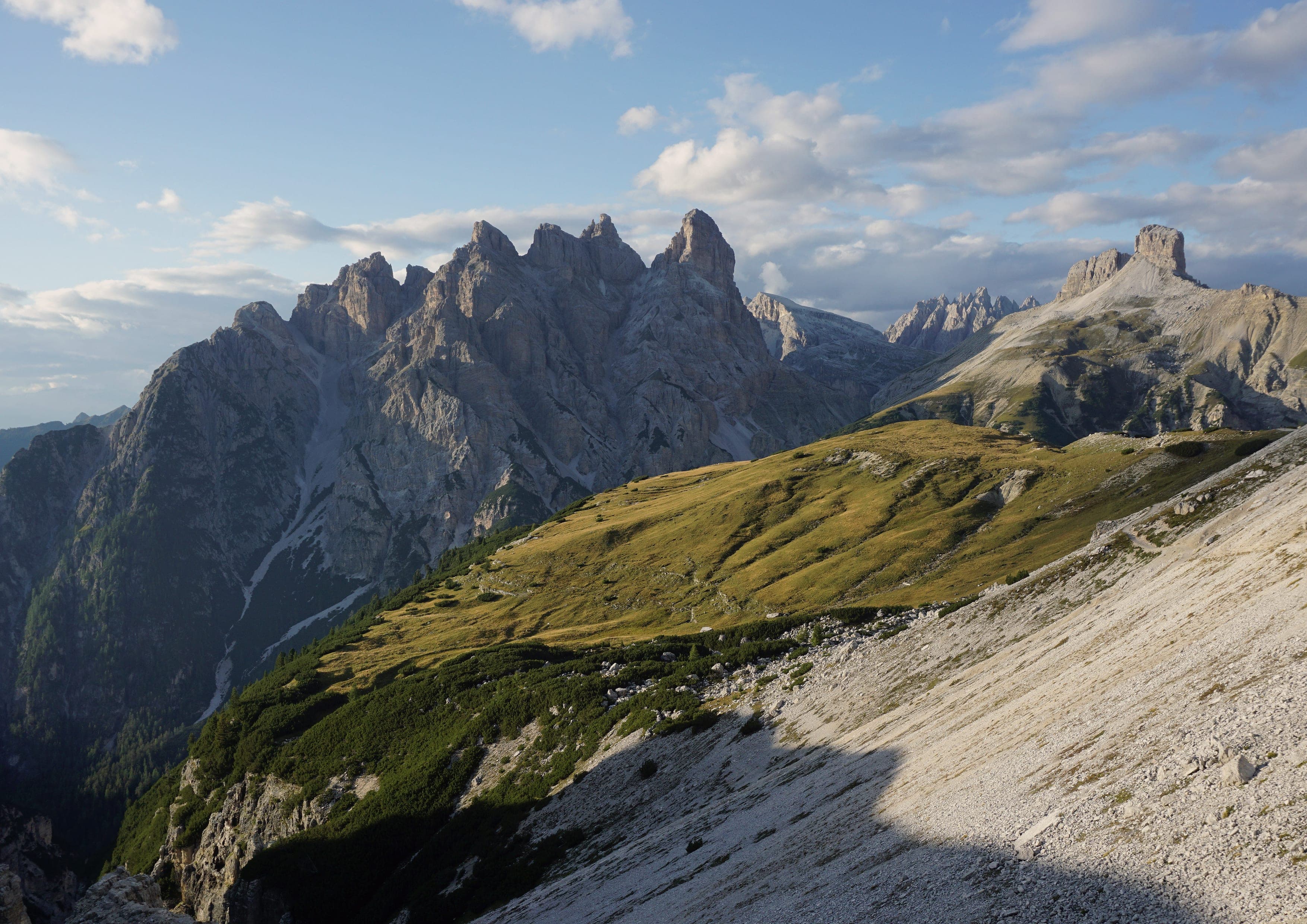 Alta Via delle Dolomiti 4 landscape certificate route preview in Italy