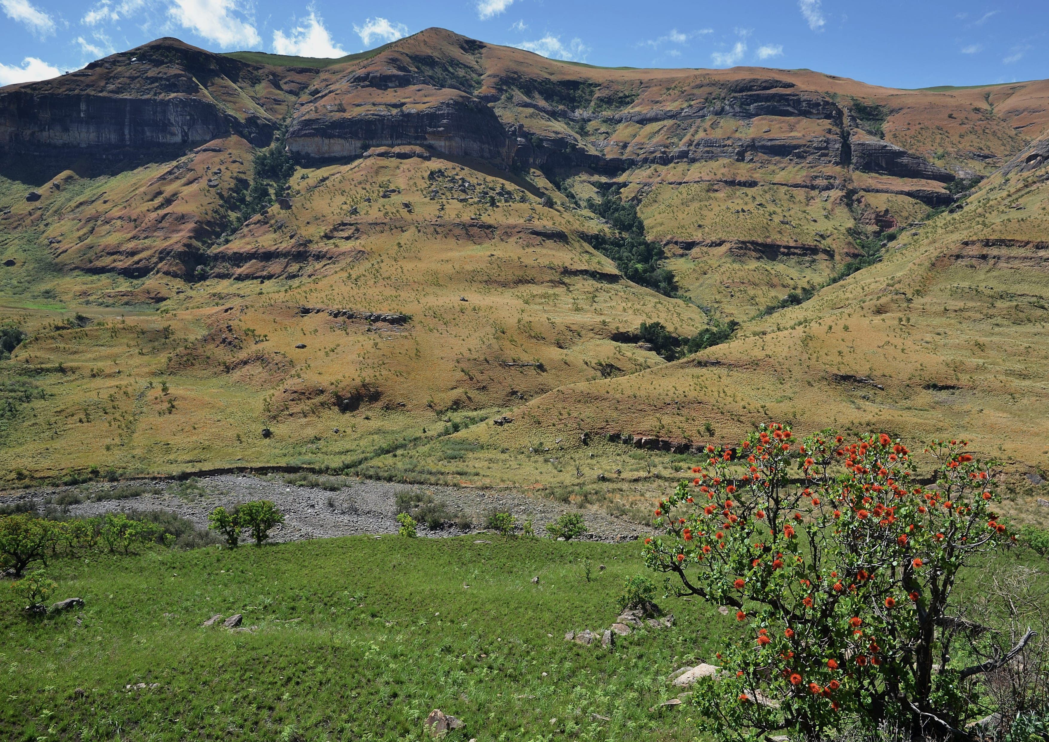 Drakensberg Grand Traverse landscape certificate route preview in South Africa and Lesotho