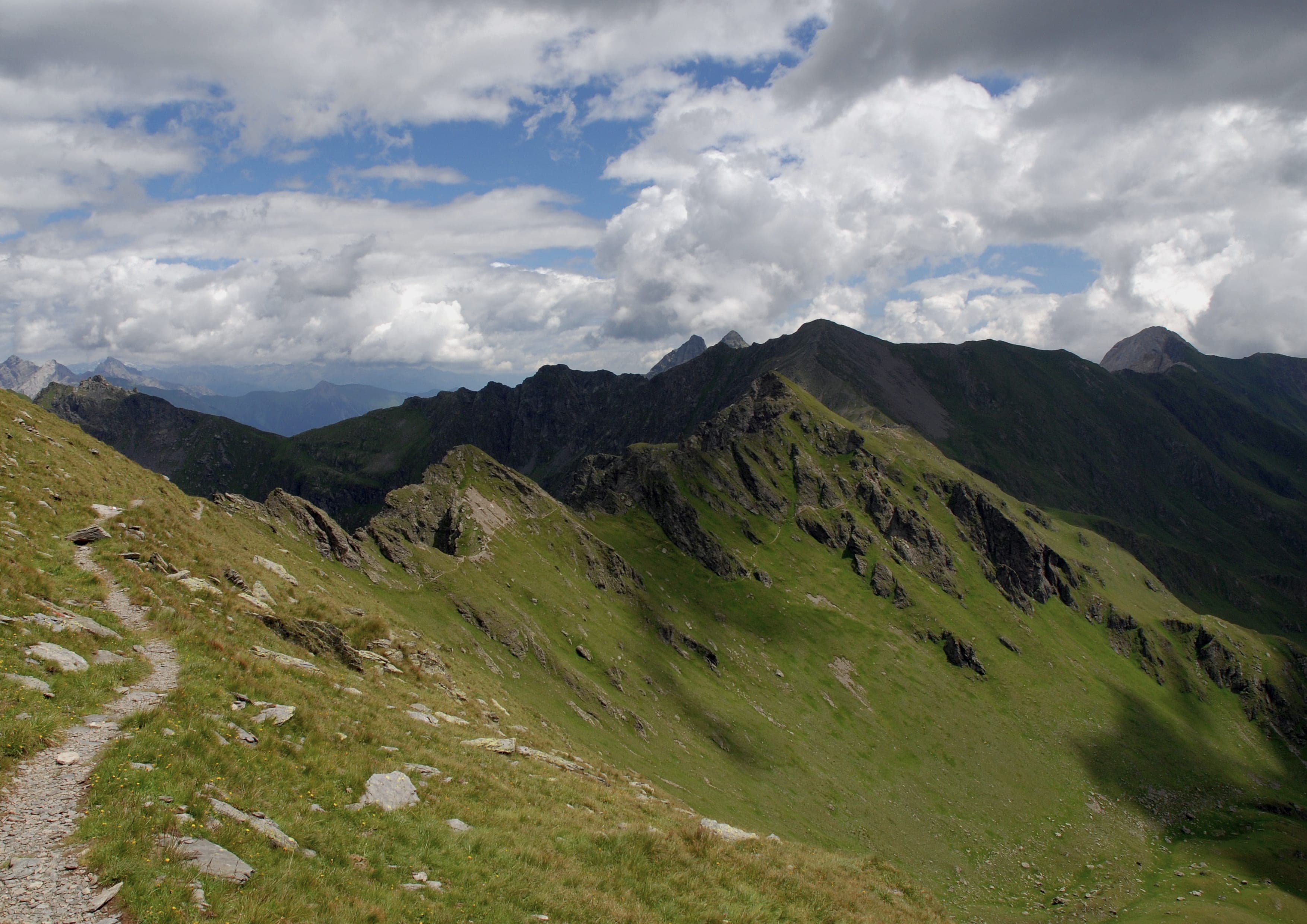 Karnischer Höhenweg landscape certificate route preview in Austria and Italy