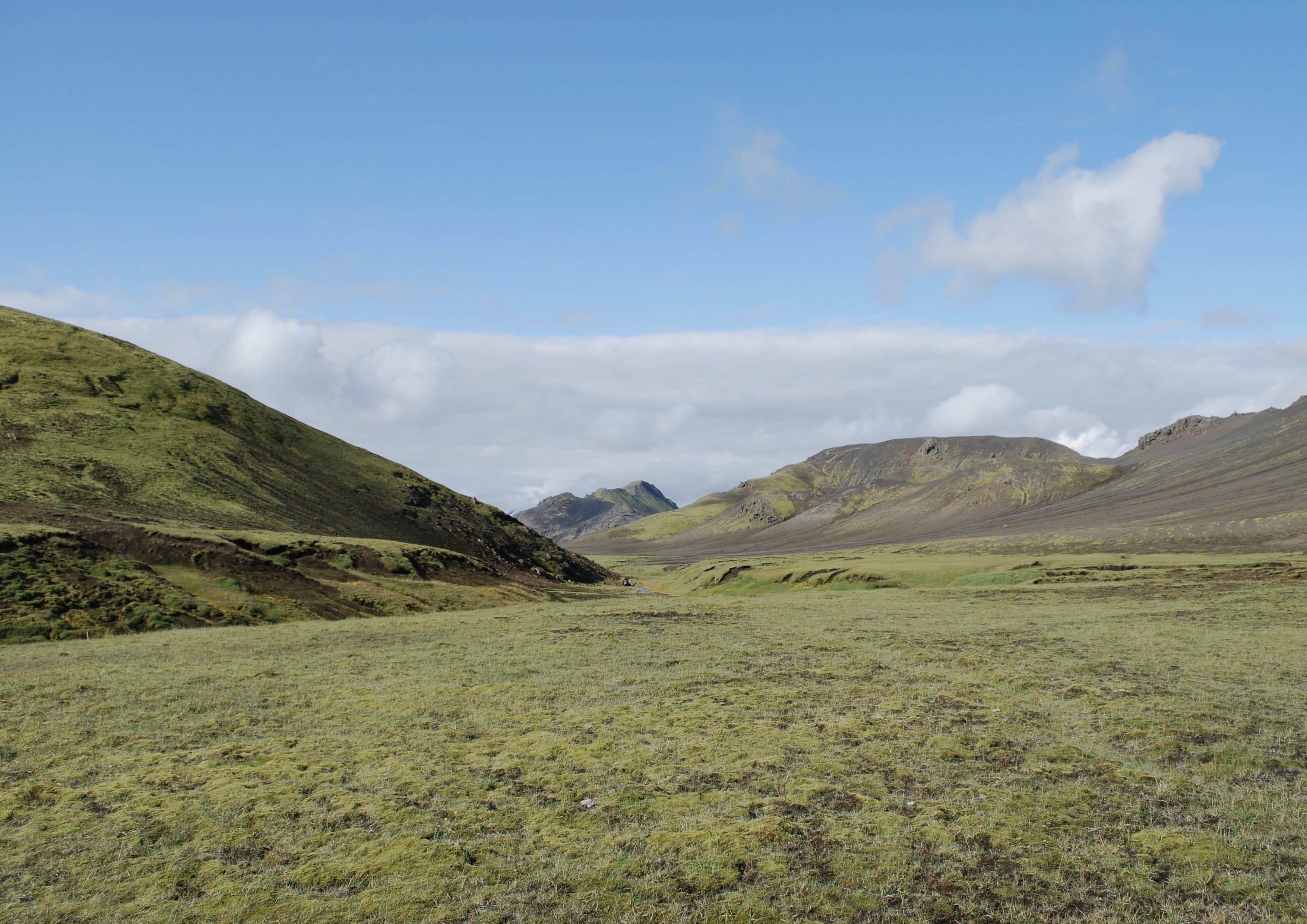 Laugavegur Trail landscape certificate route preview in Iceland