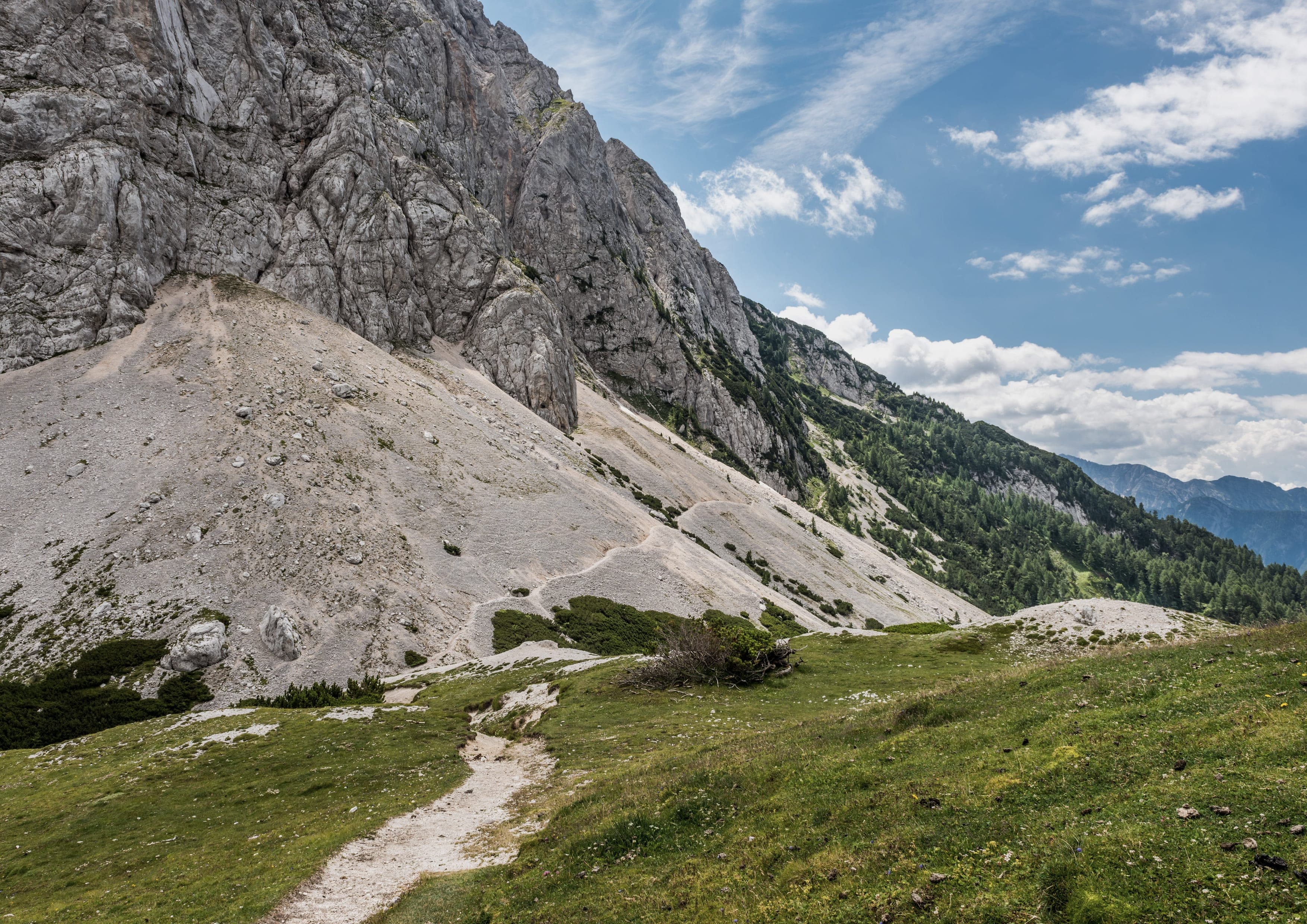 Slovenian Mountain Trail landscape certificate route preview in Slovenia
