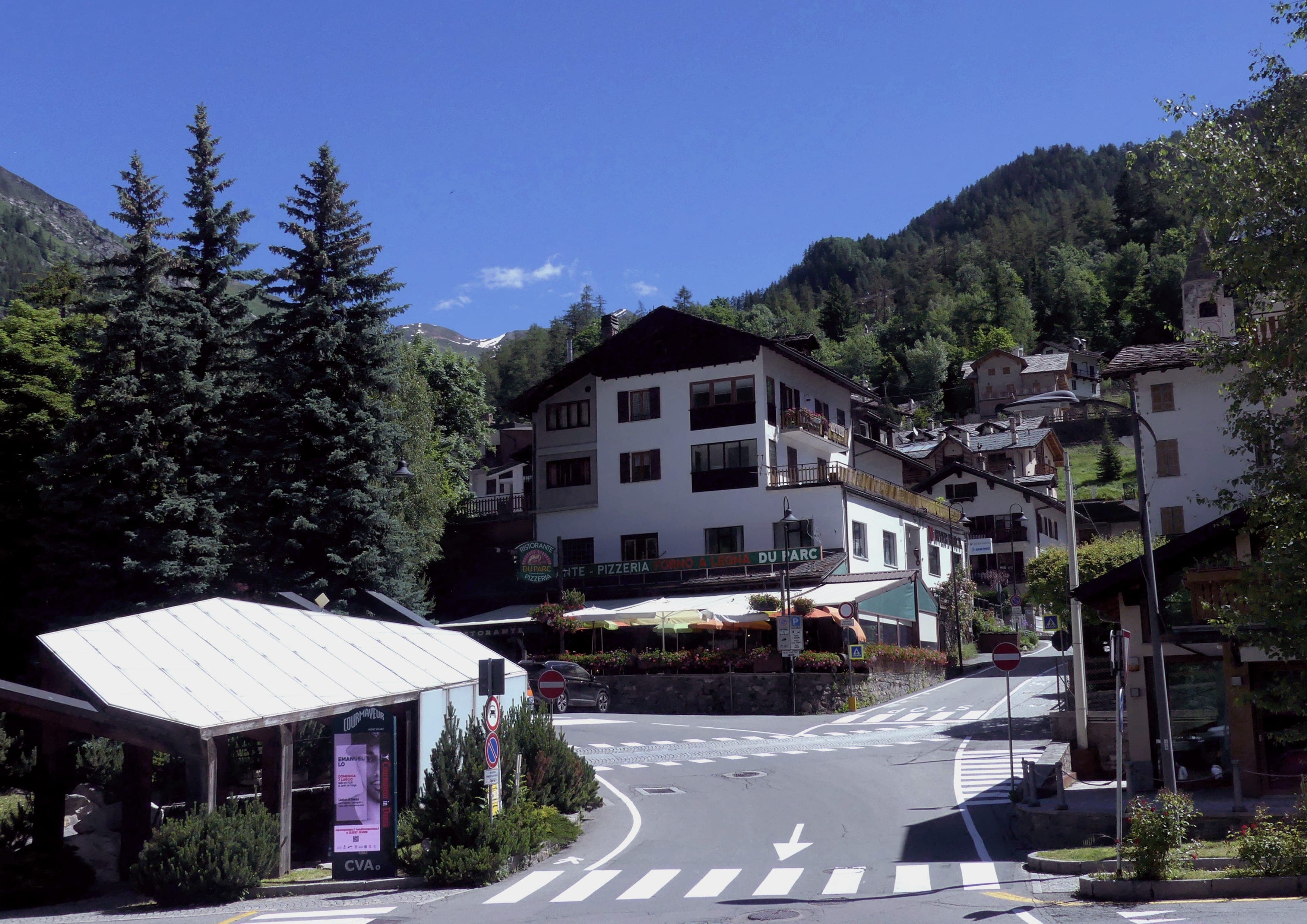 Alta Via della Valle d'Aosta 1 landscape certificate route preview in Italy