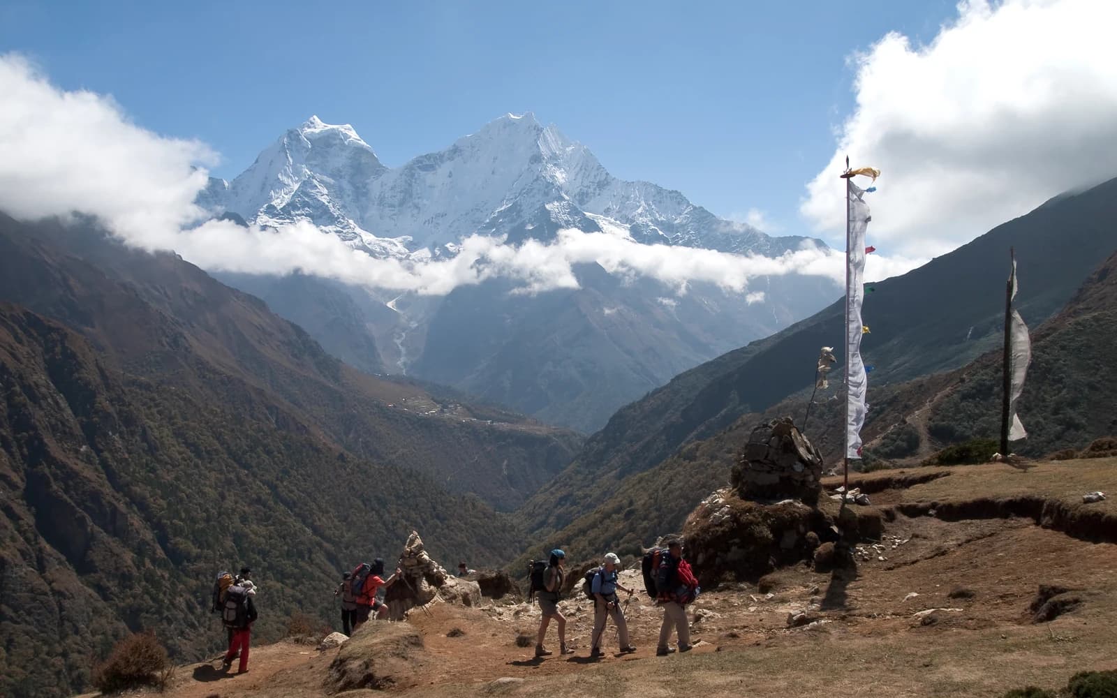 Everest Base Camp Trek landscape certificate route preview in Nepal