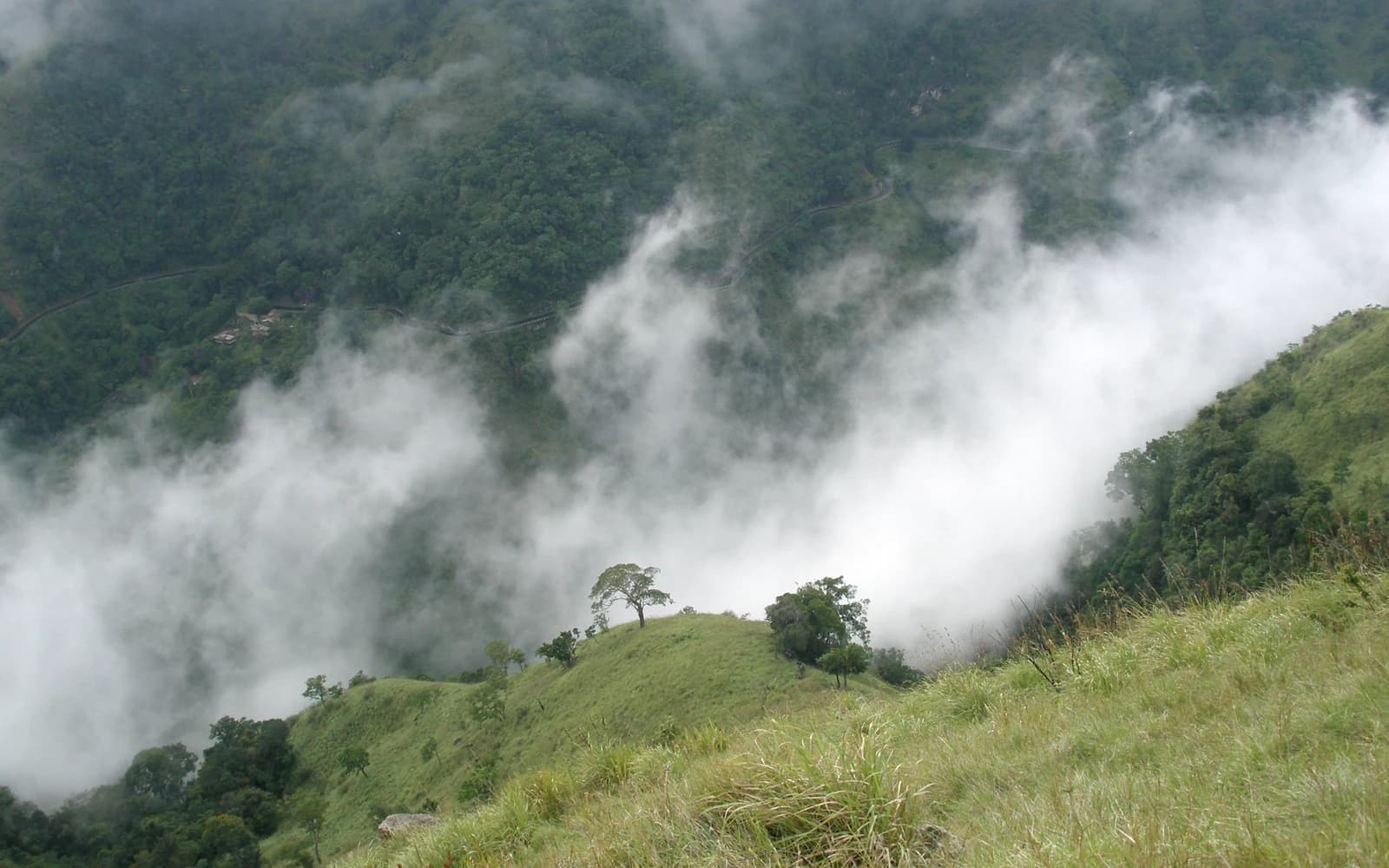 Pekoe Trail landscape certificate route preview in Sri Lanka